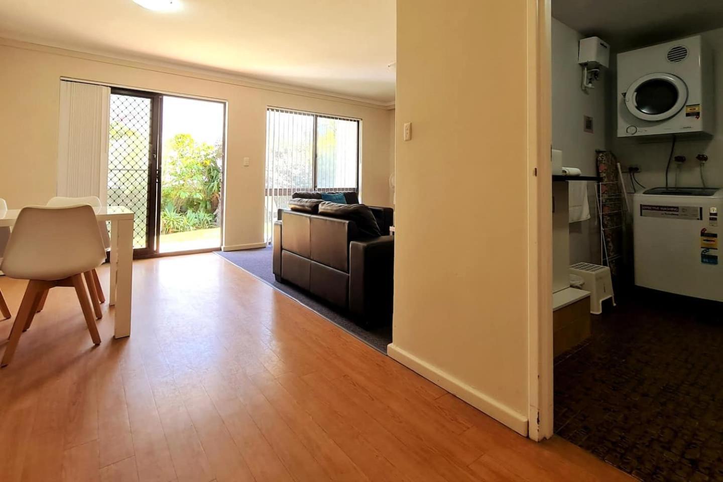 West Beach Lagoon 202 - Quiet & Ground Floor! Perth Exterior foto